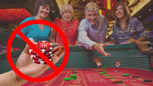 How to throw dice in craps table